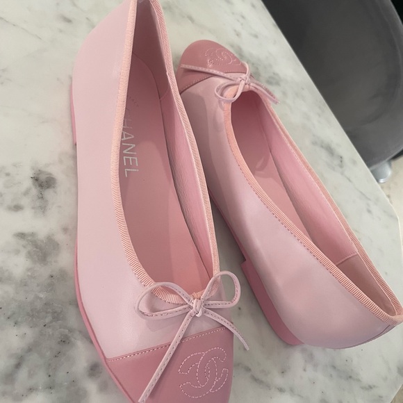 Blush Pink Leather Flats with Bow Accent - Picture 3 of 4